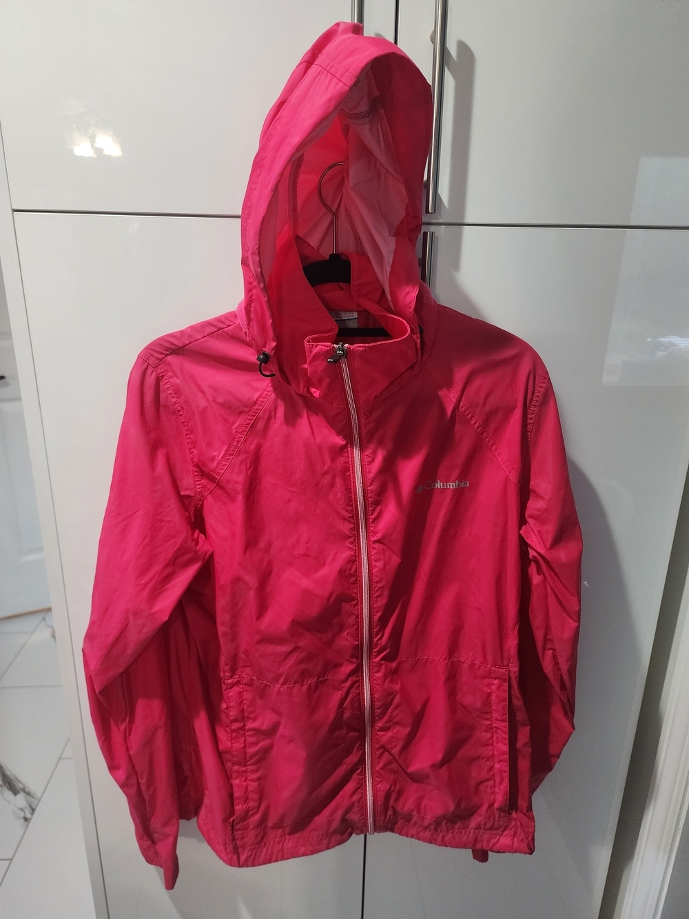 Columbia Bright Pink Hooded Windbreaker Jacket